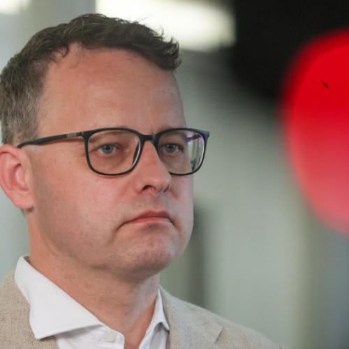 Ungaria acordă azil politic fostului ministru adjunct al justiției din Polonia