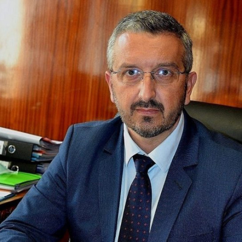 Prefectul Nicolae Albu își prezintă bilanțul de activitate după cinci ani de mandat