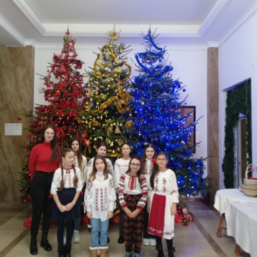 Corul Scolii Nr. 26 din Galați aduce spiritul Crăciunului