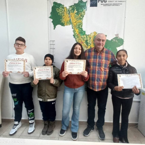 Consiliul local Voinesti a premiat excelența în educație