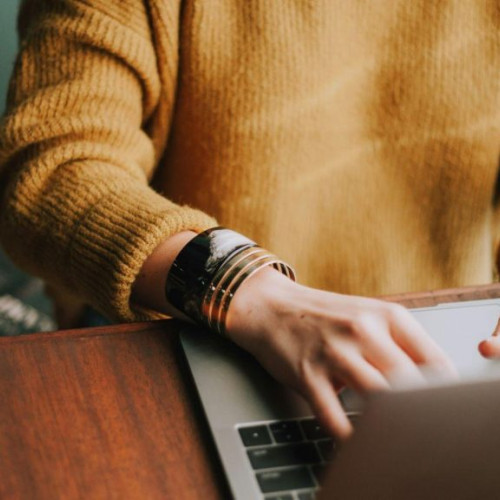 Cum să creezi anunțuri eficiente pe Facebook Marketplace