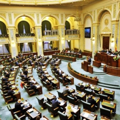 Senatorii s-au întâlnit pentru a depune jurământul