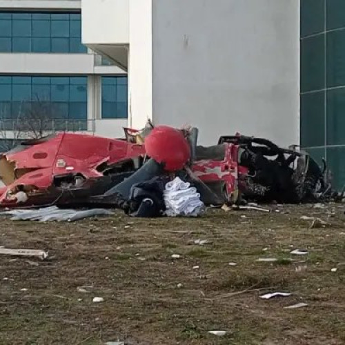 Elicopter prăbușit în sud-vestul Turciei, patru victime raportate
