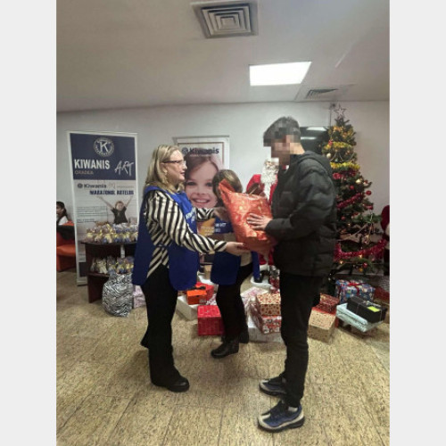 Cadoul din cutia de pantofi, un eveniment de tradiție la Oraselul Copiilor