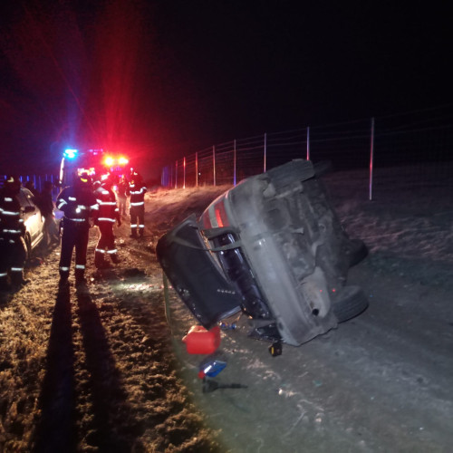 Tânăr de 21 de ani, accidentat grav în Mănăstireni