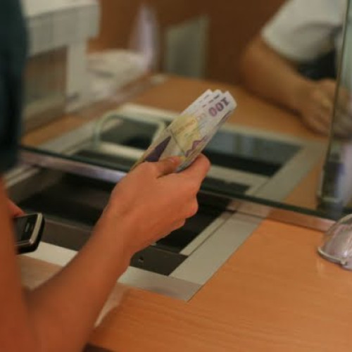 Modificări în programul băncilor în perioada sărbătorilor de iarnă