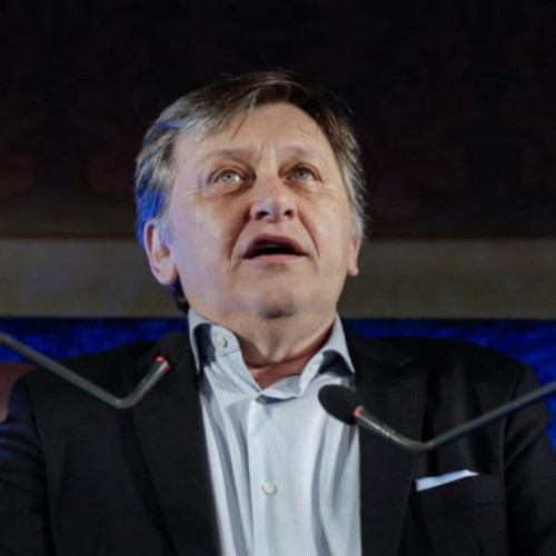 Crin Antonescu, propus candidat comun al PSD-PNL-UDMR-minorități la alegerile prezidențiale din 2025