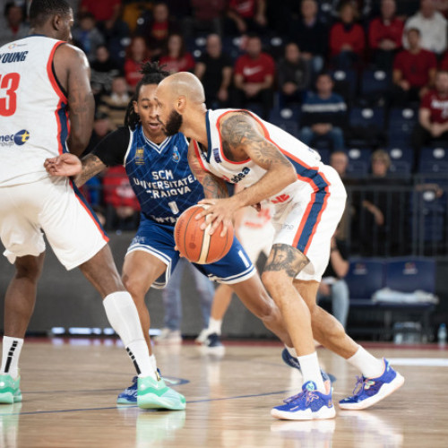 CSM CSU Oradea, lider neînvins în prima ligă de baschet