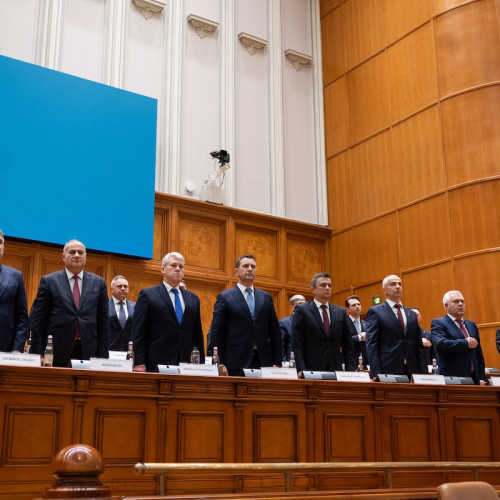 Noul Guvern al României a fost investit