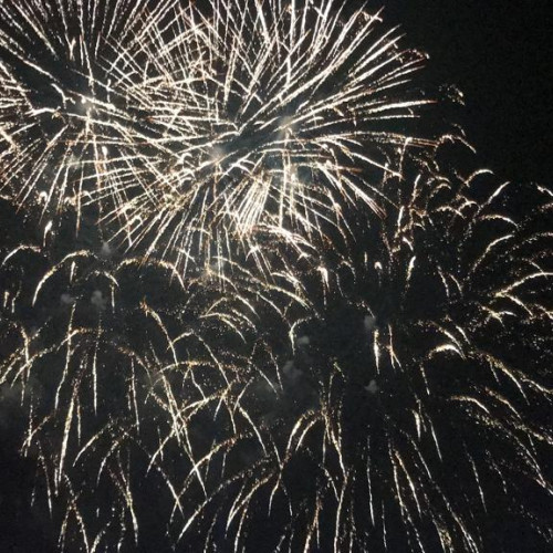 Spectacol de Revelion în Piața Revoluției din Botoșani