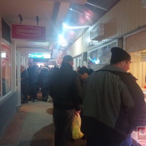 Pregătirile de Crăciun la Botoșani: Aglomerare și cumpătare în fața prețurilor mari