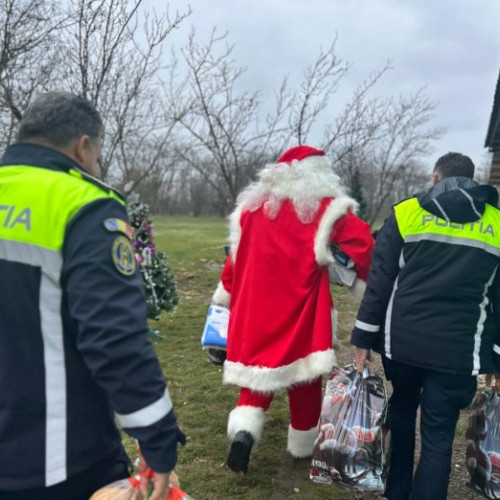 Generozitate de Crăciun din partea polițiștilor din Botoșani