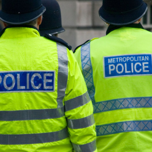 Arestat pentru tentativă de omor după ce a lovit pietoni în Londra