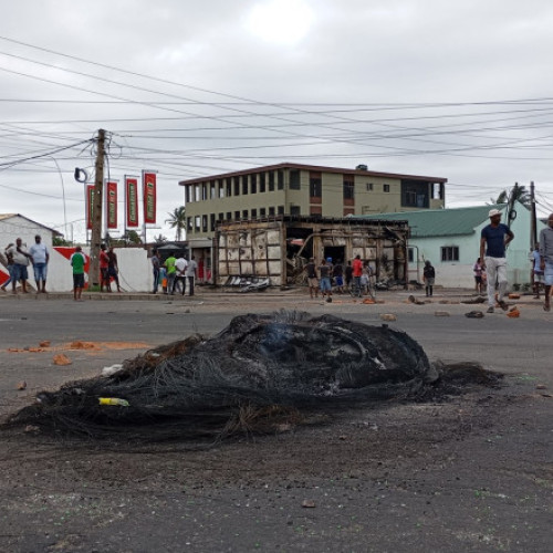 Peste 1.500 de deținuți au evadat dintr-o închisoare din Maputo