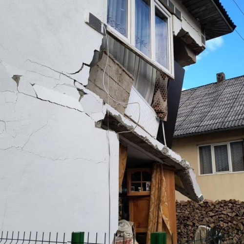 Explozie într-o bucătărie din Feldru: o femeie rănită