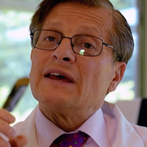 Un medic susține că și-a inversat vârsta biologică cu 20 de ani și oferă sfaturi pentru menținerea sănătății