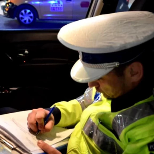 Activitățile poliției în prima zi de Crăciun: Peste 3.000 de intervenții și sancțiuni contravenționale