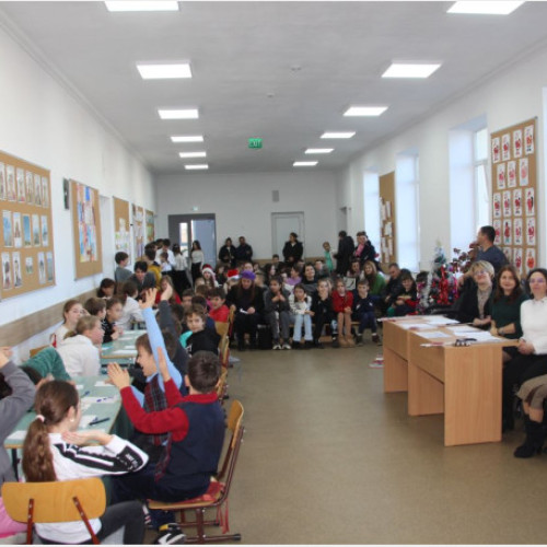 Activități festive la Școala Gimnazială "Miron Pompiliu" Stei