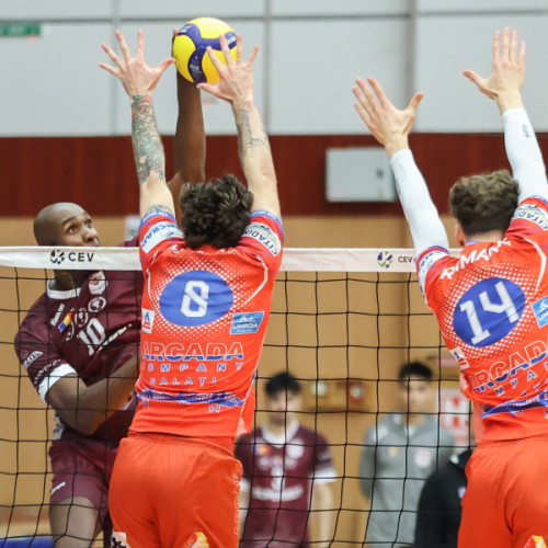 CSM Arcada Galați învinge Rapid București în runda a 14-a a Diviziei A1