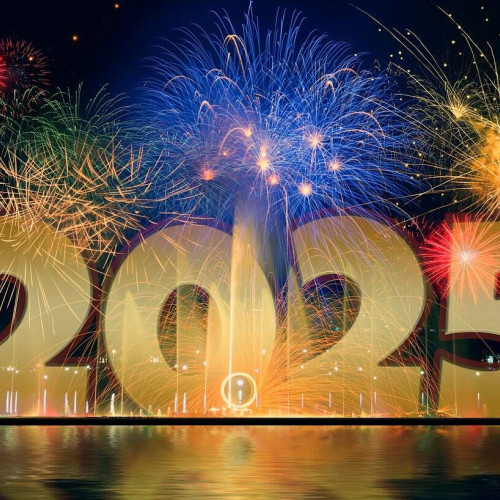 Mesaje amuzante și de sărbătoare pentru Anul Nou 2025