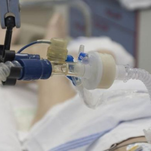 Situație critică pentru o bătrână cu arsuri în sistemul sanitar românesc