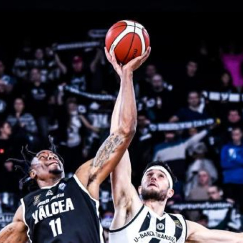 U-Banca Transilvania pierde meciul cu CS 1924 Vâlcea, final strâns pe tabelă