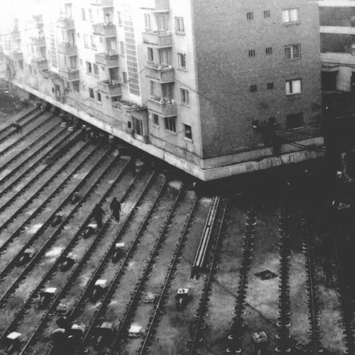 Mutarea remarcabilă a blocului A2 din Alba Iulia, în 1987