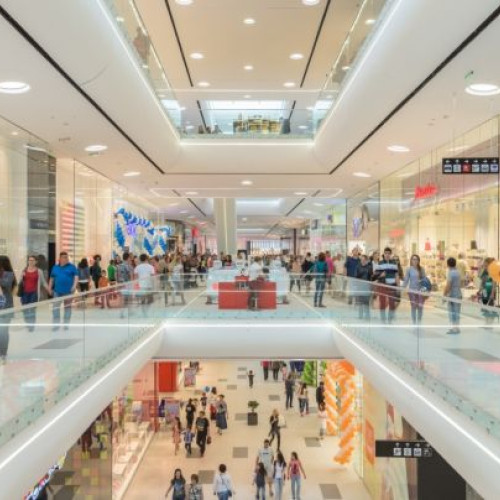 Program special de funcționare al mall-urilor din Brașov în perioada Revelionului