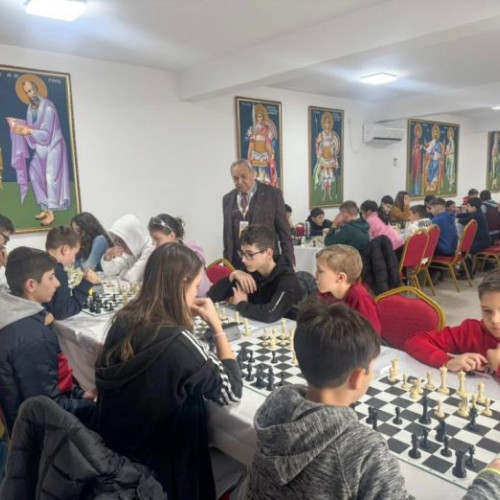 Concurs de şah pentru copii la Parohia "Sfantul Ioan Evanghelistul" din Odobesti