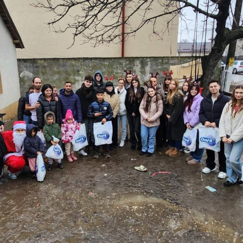 Parohia Meri ajută peste 200 de familii în dificultate