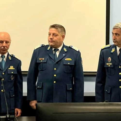 Doi subofițeri de la Colegiul Național Militar "Mihai Viteazul" din Alba Iulia ies la pensie după cariere de succes
