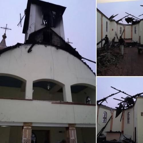 Incendiu devastator la biserica greco-catolică din Crăciunești