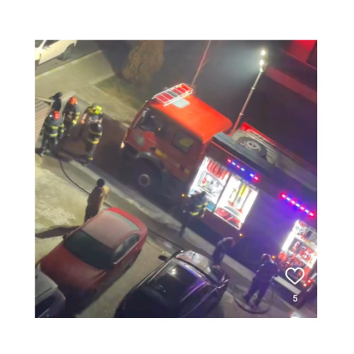 Incendiu la clinica Synevo și un garaj, fără victime