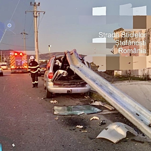 Accident rutier grav în Ștefănești: un șofer sub influența alcoolului a intrat într-o glisieră