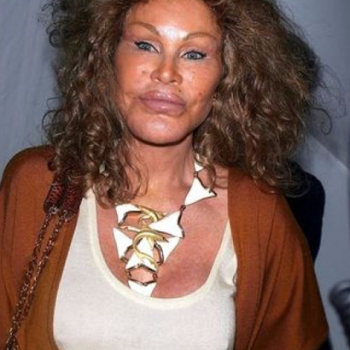 Jocelyn Wildenstein, cunoscută drept &quot;Catwoman&quot;, a murit la Paris