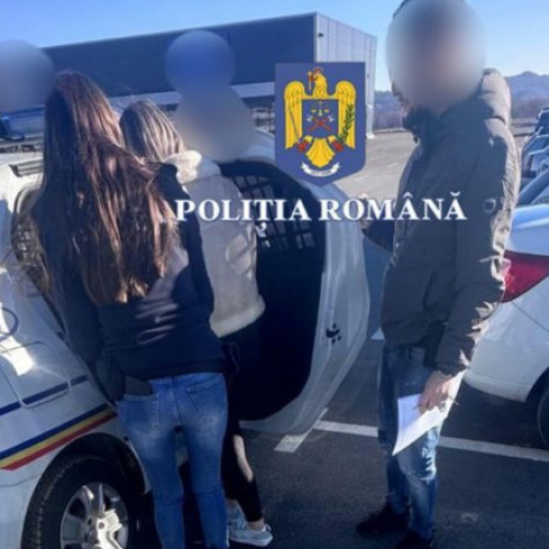 Tânără de 18 ani reținută pentru accident rutier în Vâlcea