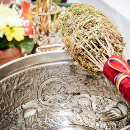 Furt într-un apartament din Baia Mare în timpul unei slujbe religioase