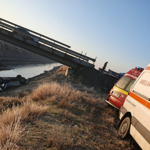 Cinci persoane rănite într-un accident rutier la Slobozia Conachi
