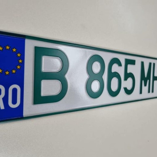 Creștere a înmatriculărilor de autoturisme noi în România în 2024