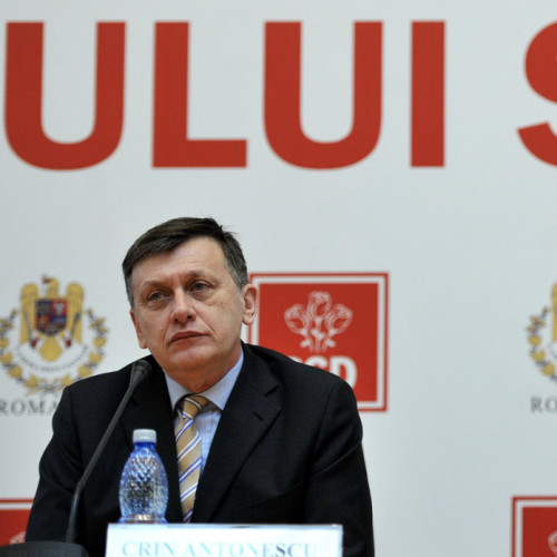 Crin Antonescu își suspendă candidatura pentru alegerile prezidențiale din 2025