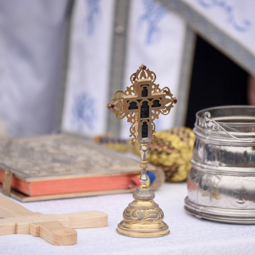 Boboteaza: O Sărbătoare Plină de Tradiții și Superstiții