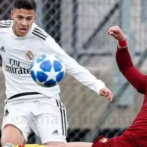 Un fost junior de la Real Madrid pe cale să semneze cu CFR Cluj