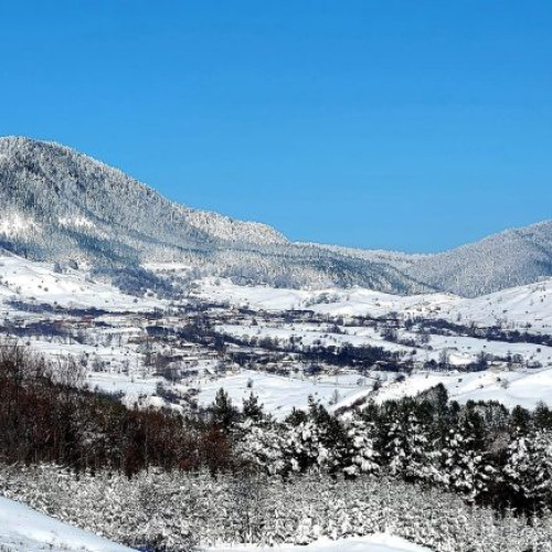 Alertele de vânt sunt prelungite de Administrația Națională de Meteorologie