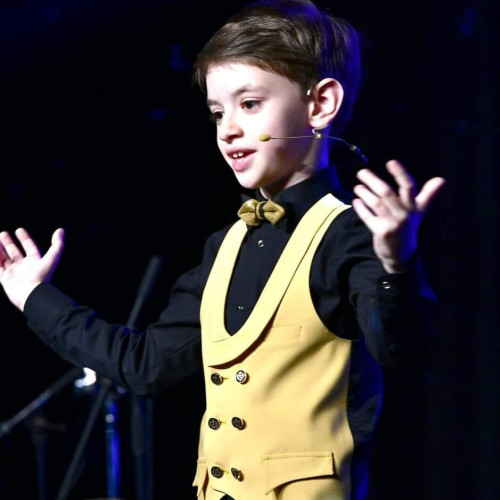 Răzvan Prisacariu, micuțul talentat din Botoșani, se declară fan al fotbalului