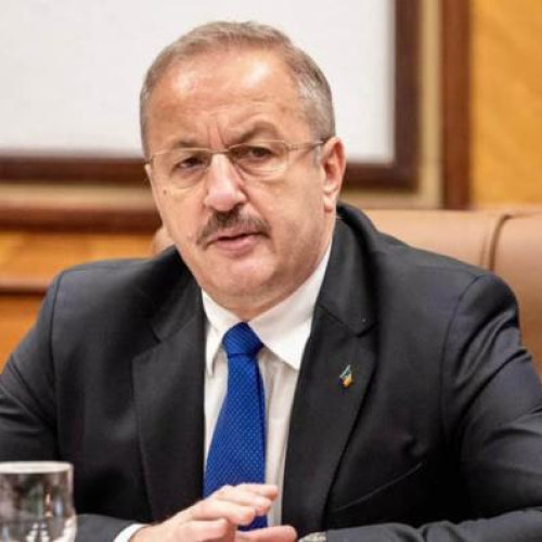 Vasile Dincu: Crin Antonescu, un candidat de rezervă pentru președinție