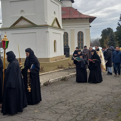 Mii de credincioși din Botoșani au sărbătorit Boboteaza