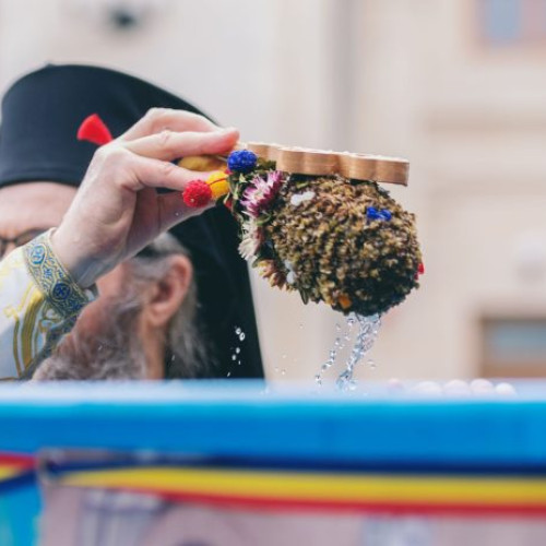 Peste 200.000 de persoane așteptate la manifestările religioase de Bobotează