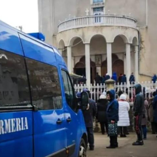 Jandarmii din Cluj-Napoca asigură securitatea în perioada sărbătorilor Botezului Domnului