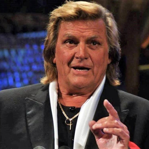 Florin Piersic infirmă zvonurile despre retragerea sa la mănăstire