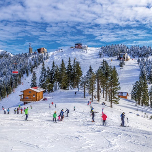 Scandal la telegondola din Poiana Brașov: conflict între turiști